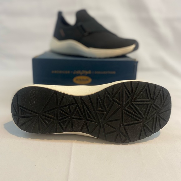 Dr Scholl’s Hold Out Black Reptile Slip On Sneaker size 7.5 NWOT - Picture 14 of 16